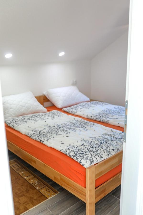 Paulinio Apartment ไยเซ ภายนอก รูปภาพ