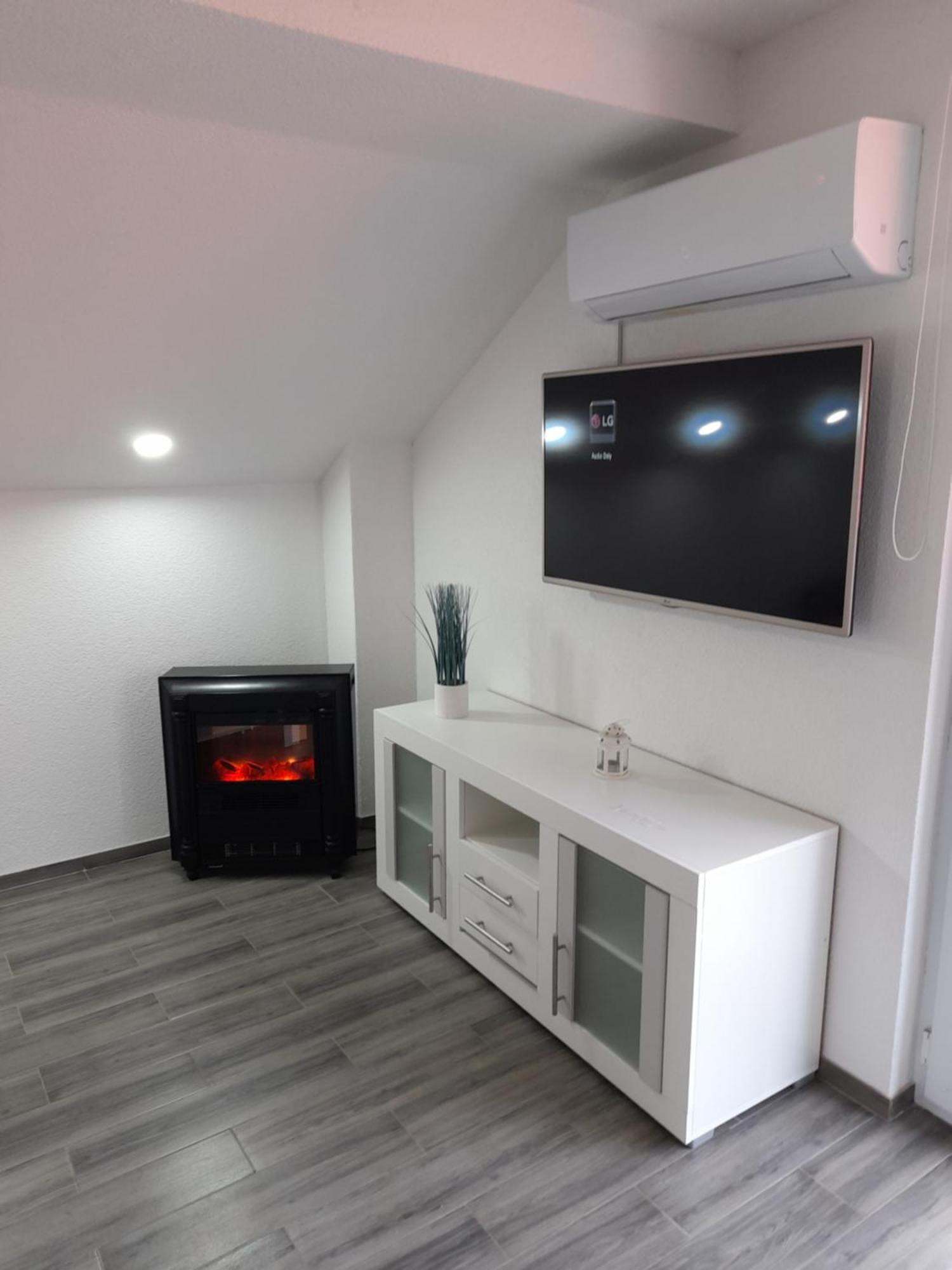 Paulinio Apartment ไยเซ ภายนอก รูปภาพ